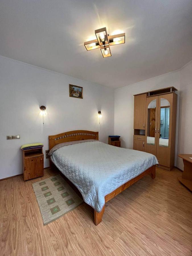 Oskolok Dovbusha Mini-Hotel Yaremche Exterior photo